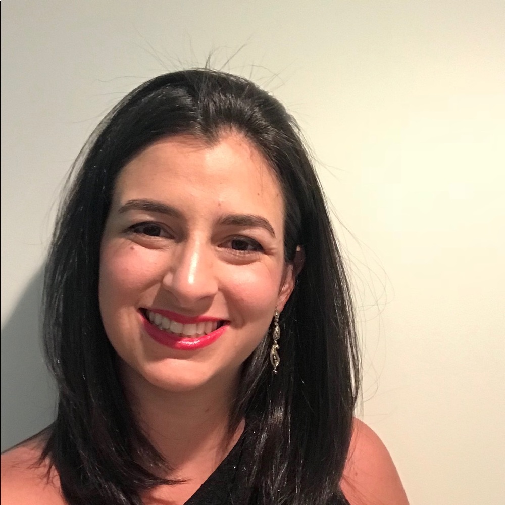 Meet your Posher, Ana